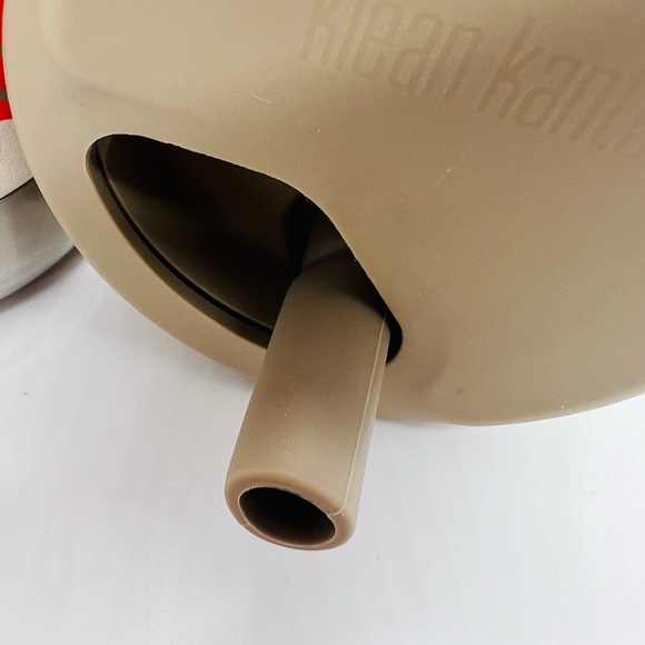 Klean Kanteen Strawberry Print Insulated Water Bottle - Cream & Red 12 Ounce - Picture 8 of 13